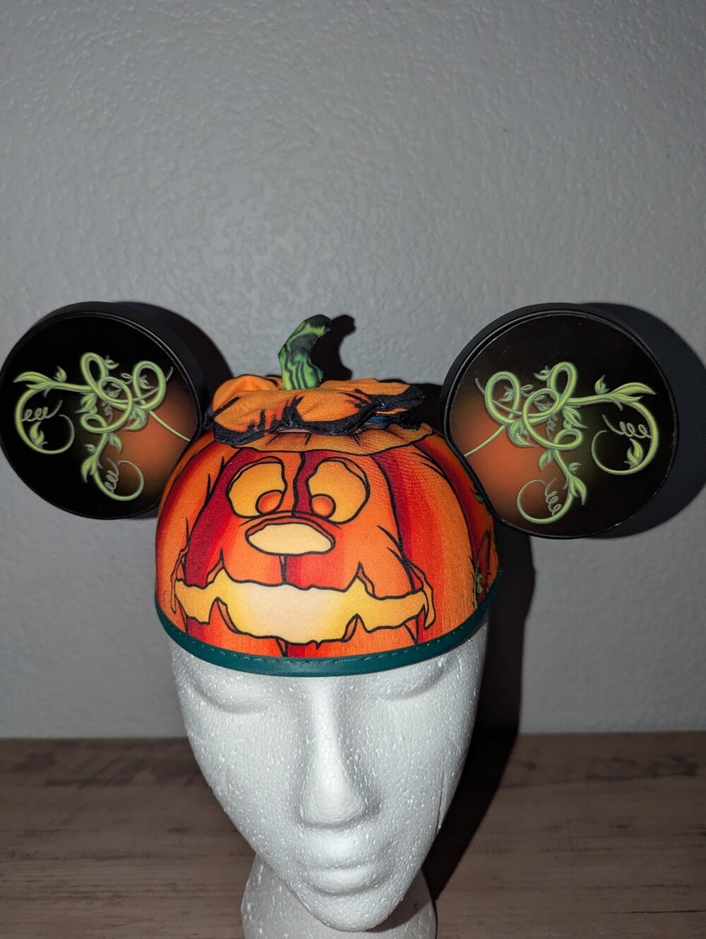 Disney Parks Mickey Mouse Halloween Jack-o'-Lantern Pumpkin Ear Hat